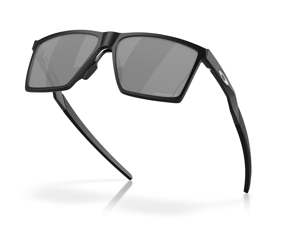Oakley OO9482 Futurity Sun M (57 - 14) com Lentes Laranja e